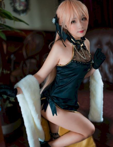 www深夜成人白色液体视频_720电影完整版