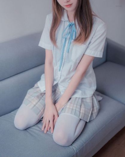 八尺夫人电影免费观看完整版国语版_BD英语高清迅雷在线观看